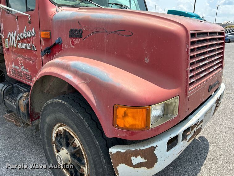 image for item EK5000 1995 International  4900 dump truck