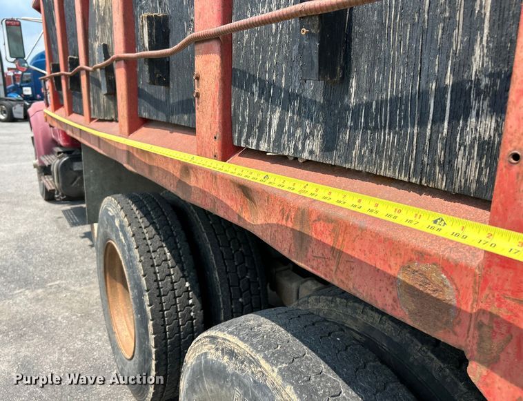 image for item EK5000 1995 International  4900 dump truck