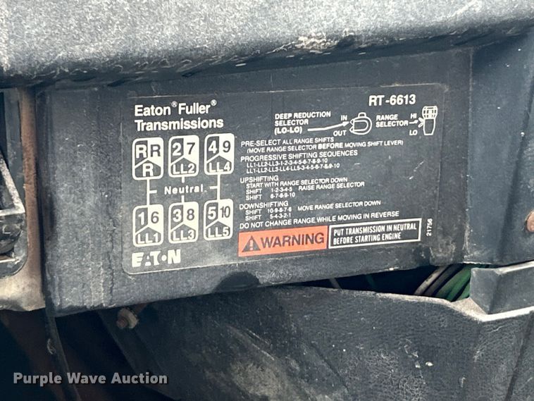 image for item EK5000 1995 International  4900 dump truck