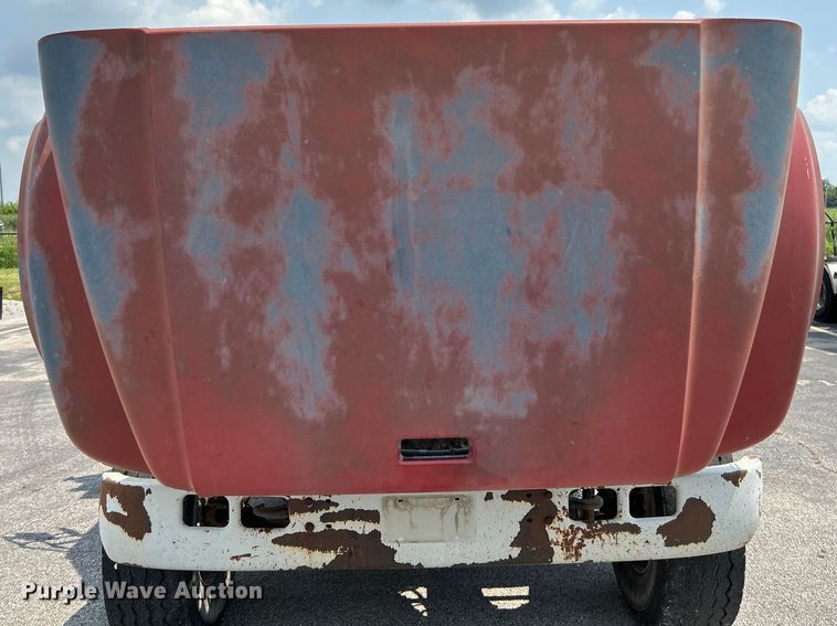 image for item EK5000 1995 International  4900 dump truck