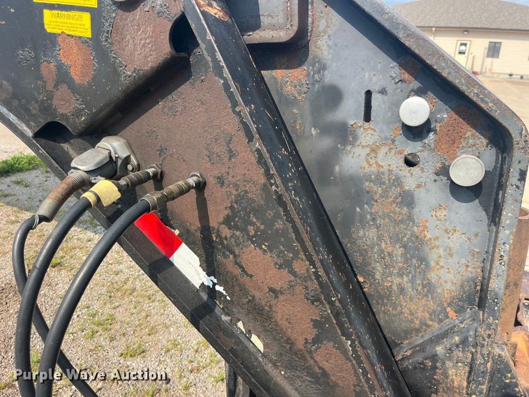 image for item EK8847 2000 Talbert T3DW-50SA-HRG-1-T1 lowboy equipment trailer