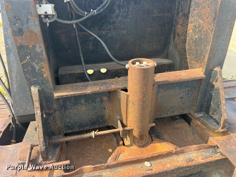 image for item EK8847 2000 Talbert T3DW-50SA-HRG-1-T1 lowboy equipment trailer