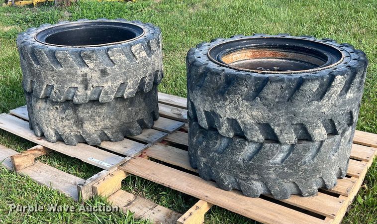 image for item EK8900 (4) 33x12-20 tires and wheels