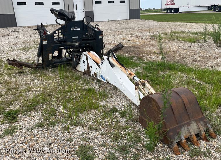 image for item EK8920 Ingersoll-Rand 709 FDS skid steer backhoe