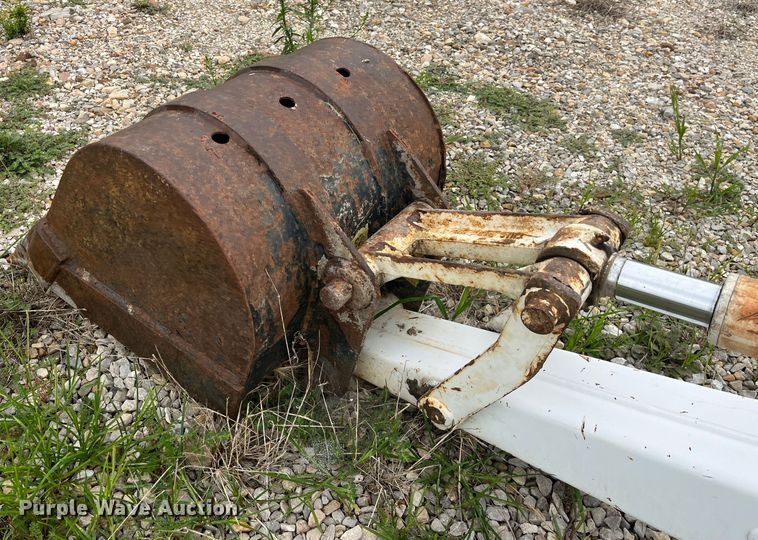 image for item EK8920 Ingersoll-Rand 709 FDS skid steer backhoe