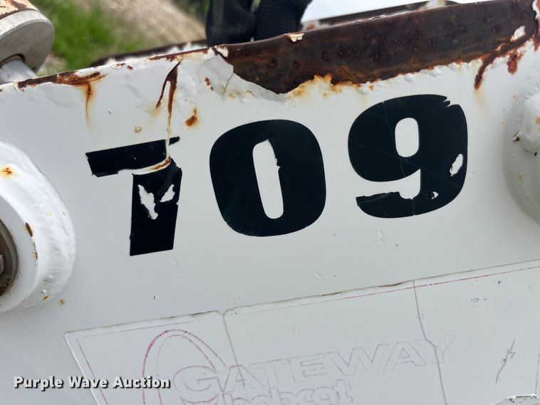 image for item EK8920 Ingersoll-Rand 709 FDS skid steer backhoe