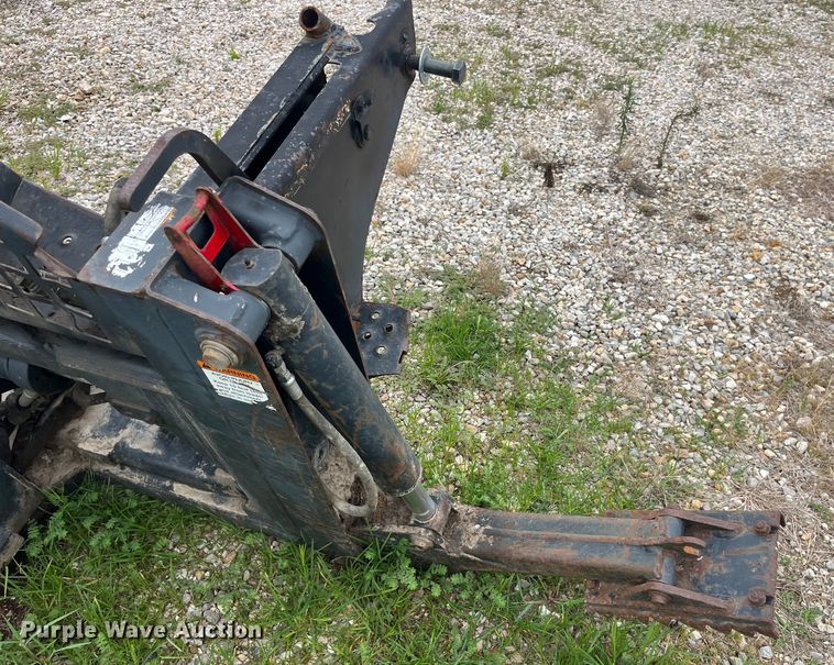 image for item EK8920 Ingersoll-Rand 709 FDS skid steer backhoe