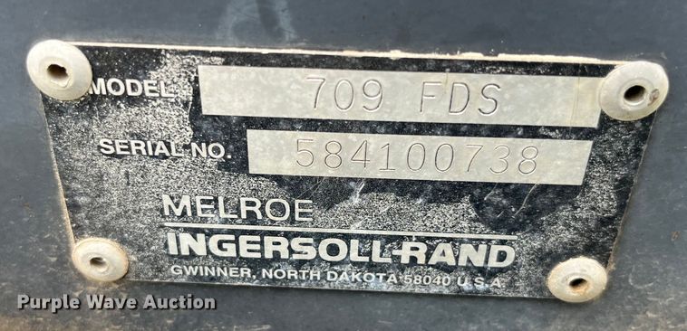 image for item EK8920 Ingersoll-Rand 709 FDS skid steer backhoe