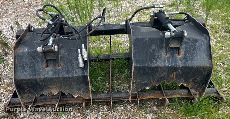 image for item EK8921 Skid steer rock grapple bucket