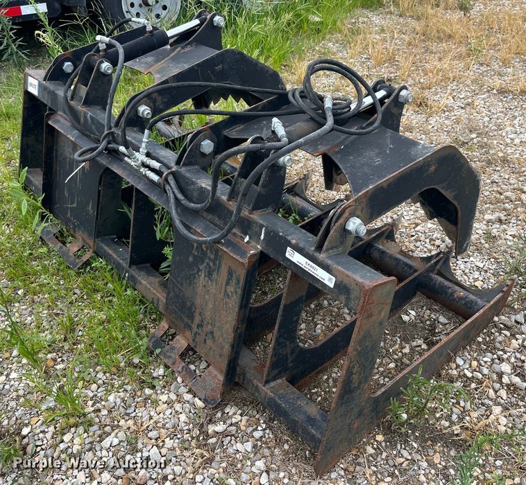 image for item EK8921 Skid steer rock grapple bucket