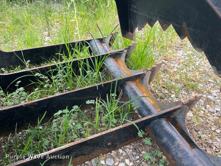 image for item EK8921 Skid steer rock grapple bucket