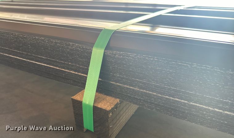 image for item IB9438 (114) sheets of Doerkson Metal Components metal siding/roofing