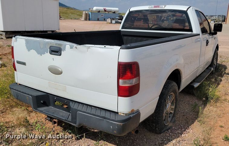image for item KA9026 2006 Ford F150 pickup truck