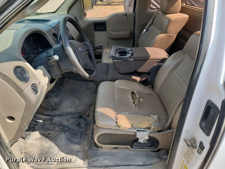 image for item KA9026 2006 Ford F150 pickup truck