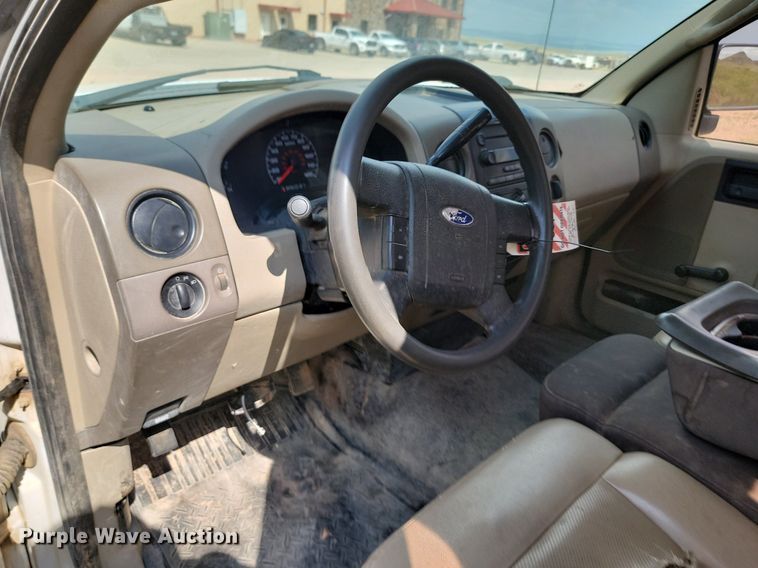 image for item KA9026 2006 Ford F150 pickup truck