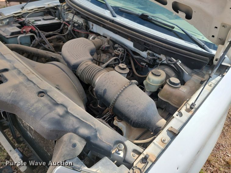 image for item KA9026 2006 Ford F150 pickup truck