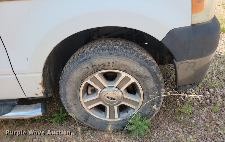 image for item KA9026 2006 Ford F150 pickup truck