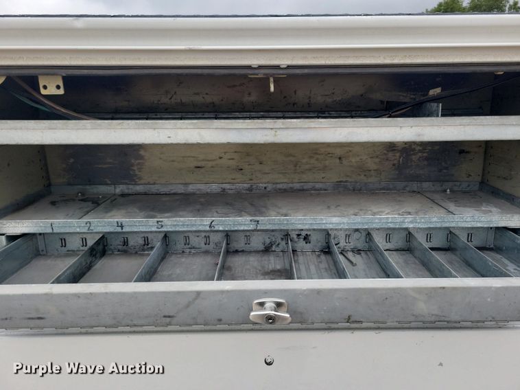 image for item KA9894 2006 Ford F750 Super Duty XL utility / service truck