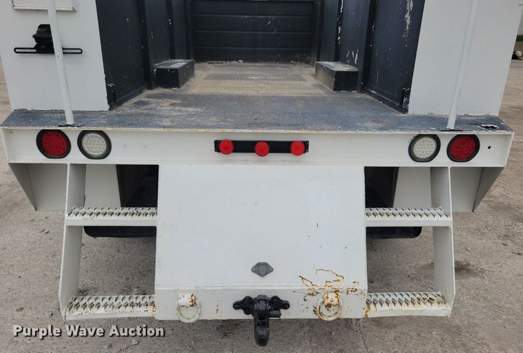 image for item KA9894 2006 Ford F750 Super Duty XL utility / service truck