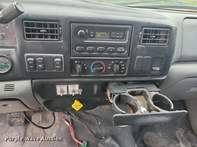 image for item KA9894 2006 Ford F750 Super Duty XL utility / service truck