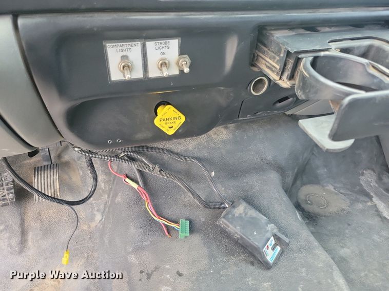 image for item KA9894 2006 Ford F750 Super Duty XL utility / service truck