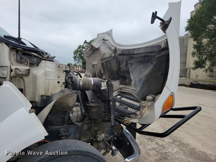 image for item KA9894 2006 Ford F750 Super Duty XL utility / service truck