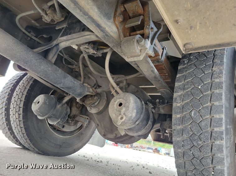 image for item KA9894 2006 Ford F750 Super Duty XL utility / service truck