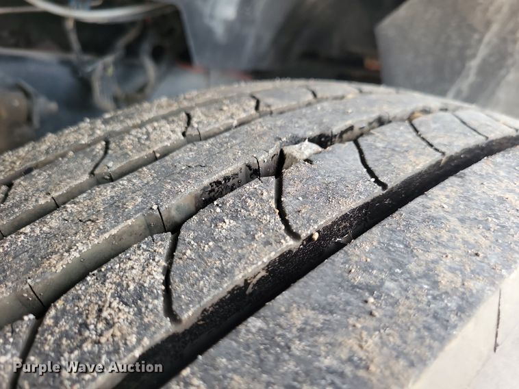 image for item KA9894 2006 Ford F750 Super Duty XL utility / service truck