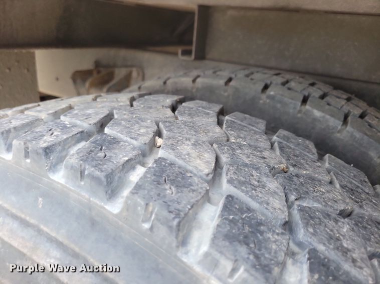 image for item KA9894 2006 Ford F750 Super Duty XL utility / service truck