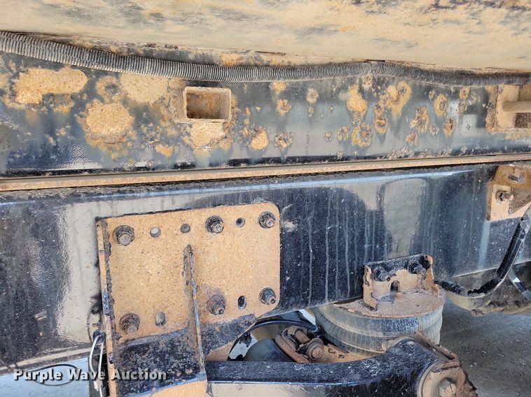 image for item KA9895 2016 Kenworth T880 dump truck