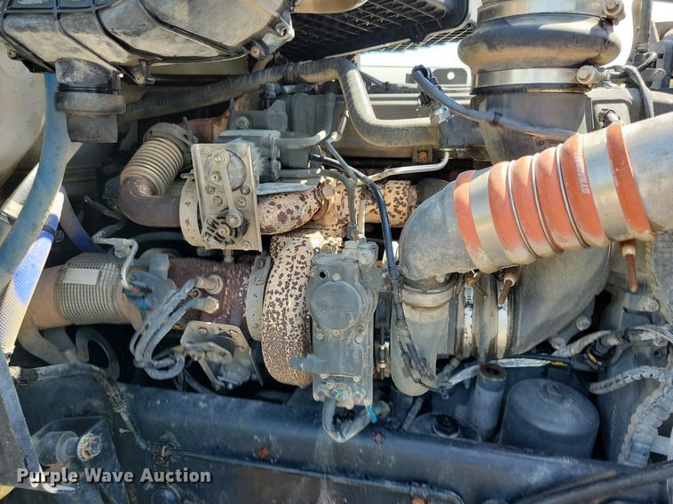 image for item KA9895 2016 Kenworth T880 dump truck