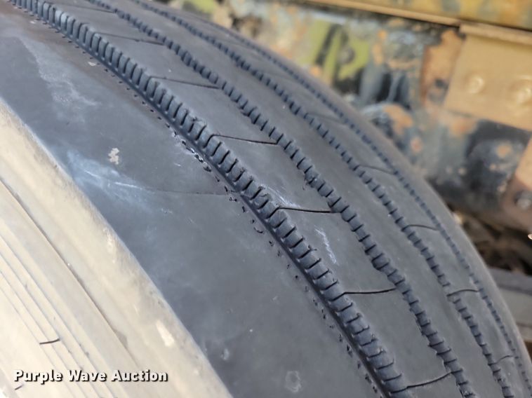 image for item KA9895 2016 Kenworth T880 dump truck