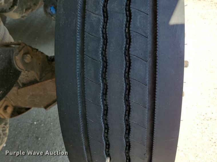 image for item KA9895 2016 Kenworth T880 dump truck