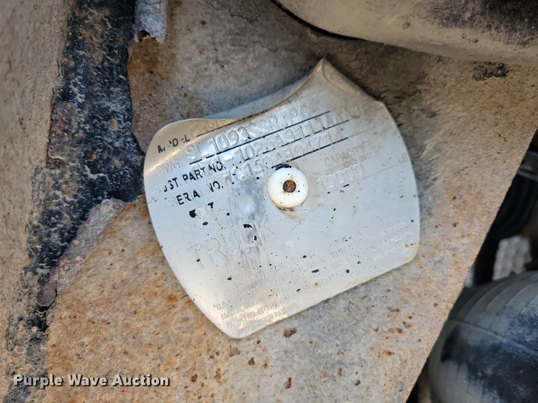 image for item KA9895 2016 Kenworth T880 dump truck