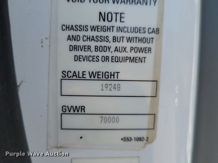 image for item KA9895 2016 Kenworth T880 dump truck