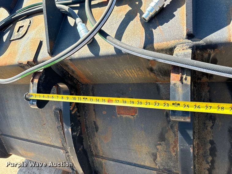 image for item LF9904 2003 WB L120-B wheel loader four-in-one bucket