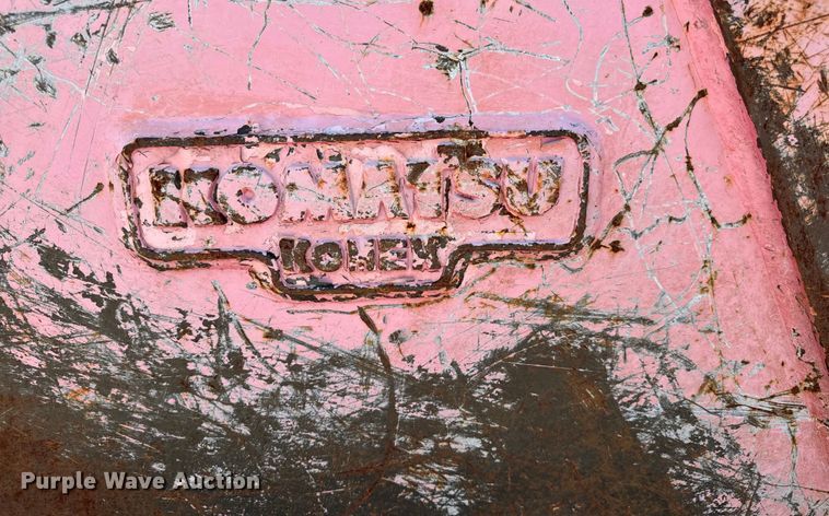 image for item LF9907 Komatsu bucket 