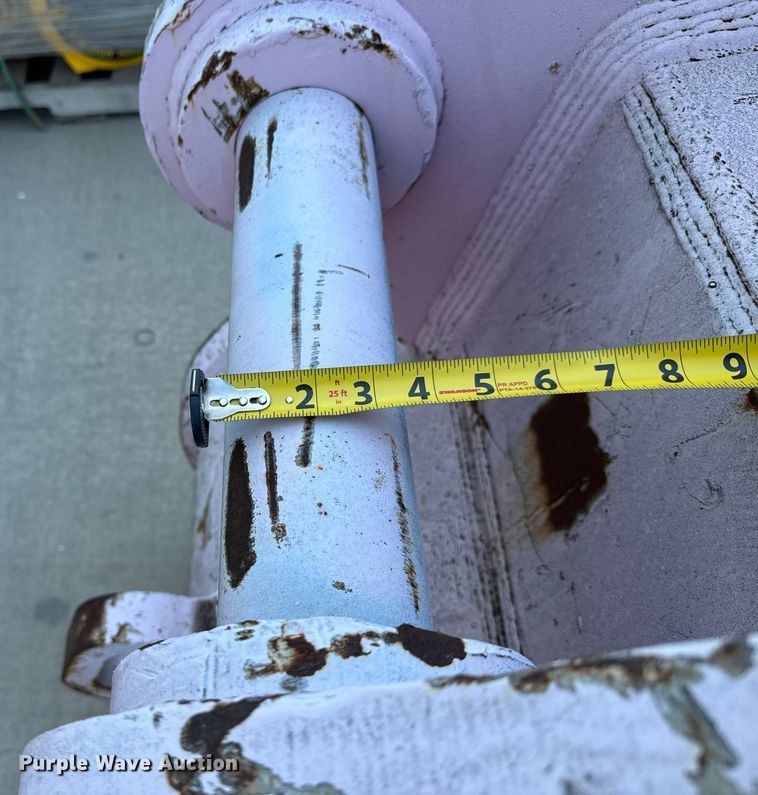 image for item LF9909 LEA Multi-Ripper  bucket 