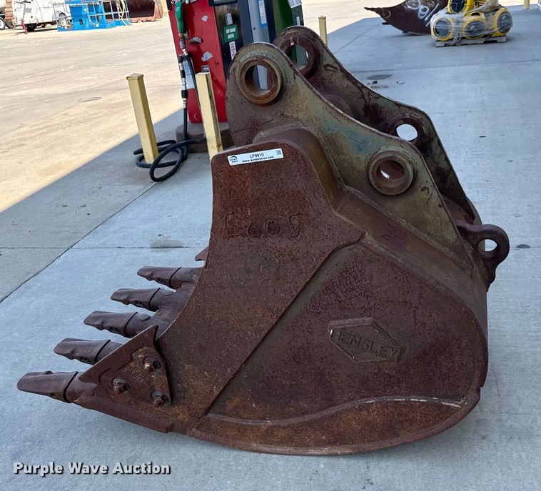 image for item LF9910 Hensley PC2106 bucket 