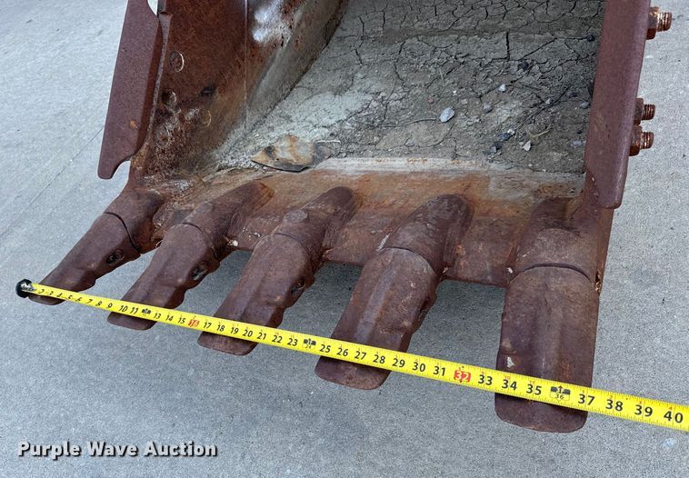 image for item LF9910 Hensley PC2106 bucket 