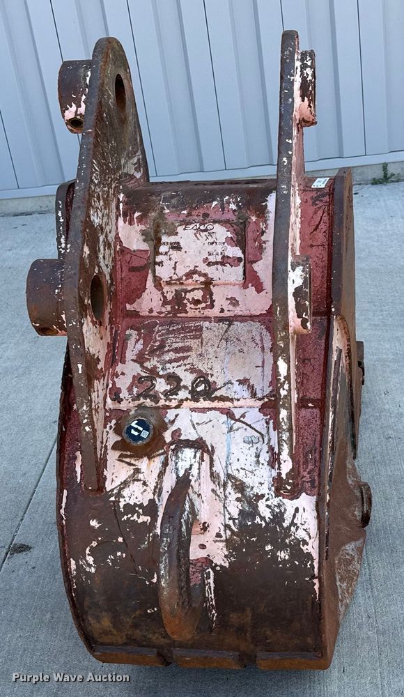 image for item LF9911 Esco bucket 