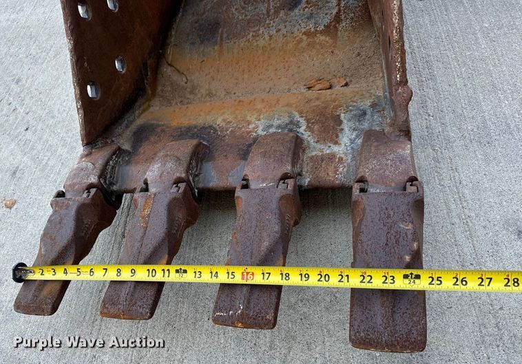 image for item LF9911 Esco bucket 