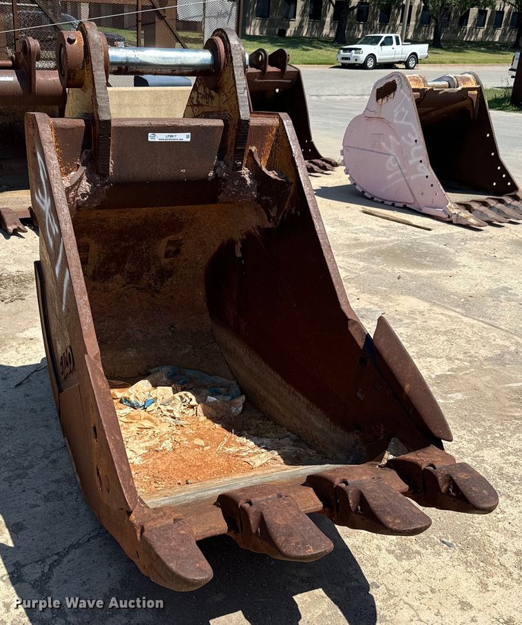 image for item LF9917 Esco bucket 