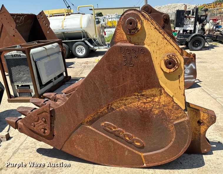 image for item LF9917 Esco bucket 