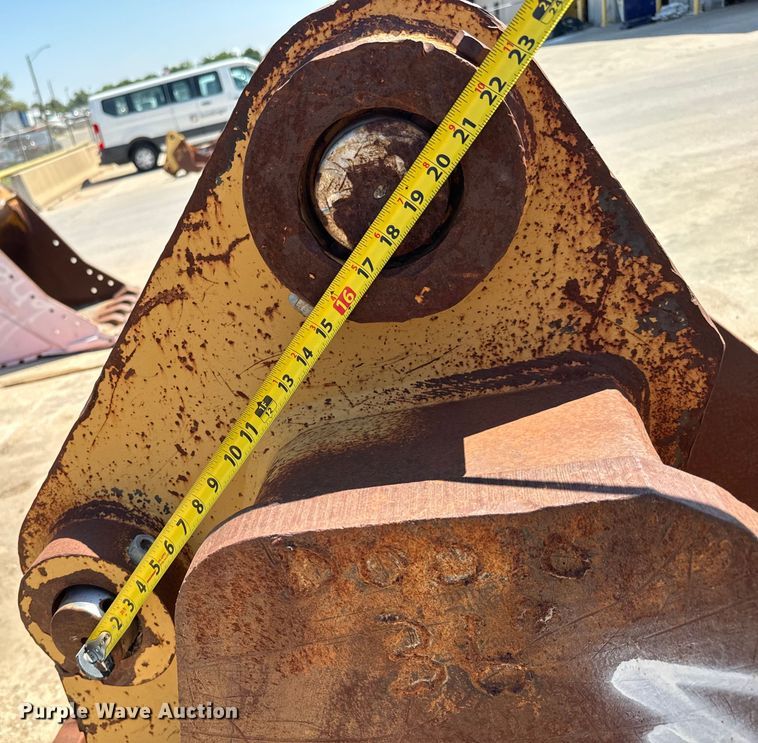 image for item LF9917 Esco bucket 