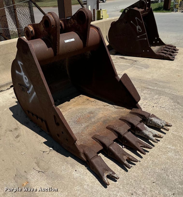 image for item LF9918 Entek bucket 