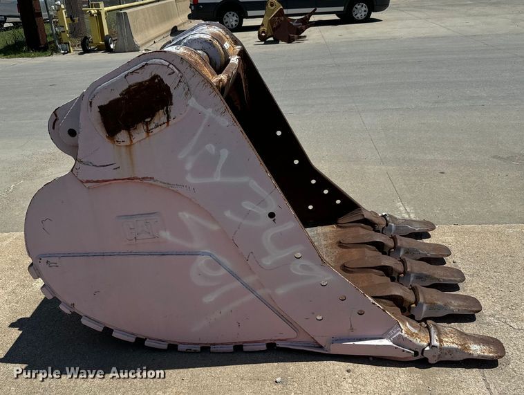 image for item LF9924 Caterpillar  bucket 