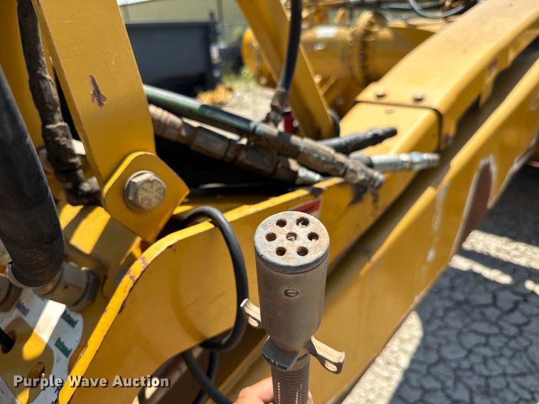 image for item LF9925 2008 K-Tec 1233 scraper