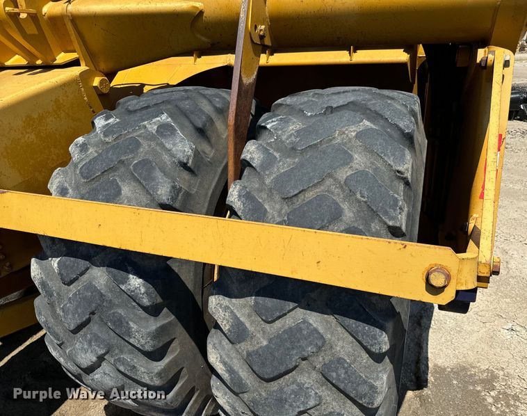 image for item LF9925 2008 K-Tec 1233 scraper