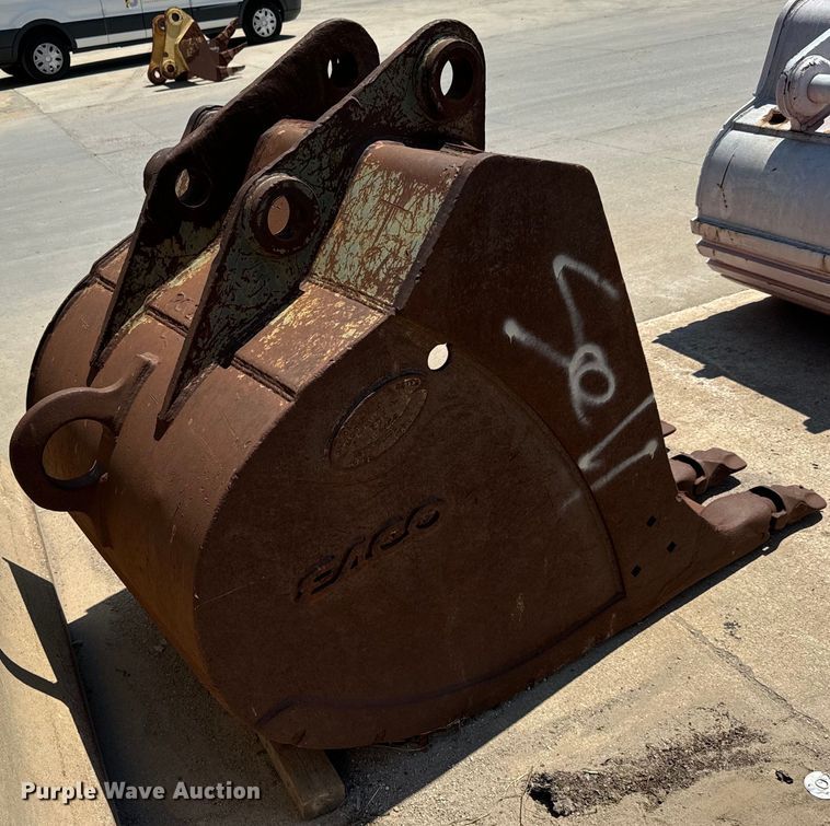 image for item LF9926 Esco bucket 